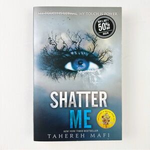 Shatter Me Tahereh Mafi Paperback Fiction